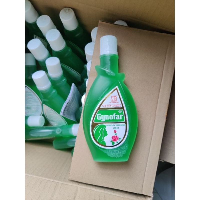Nước rửa phụ khoa gynofar chai 250 ml