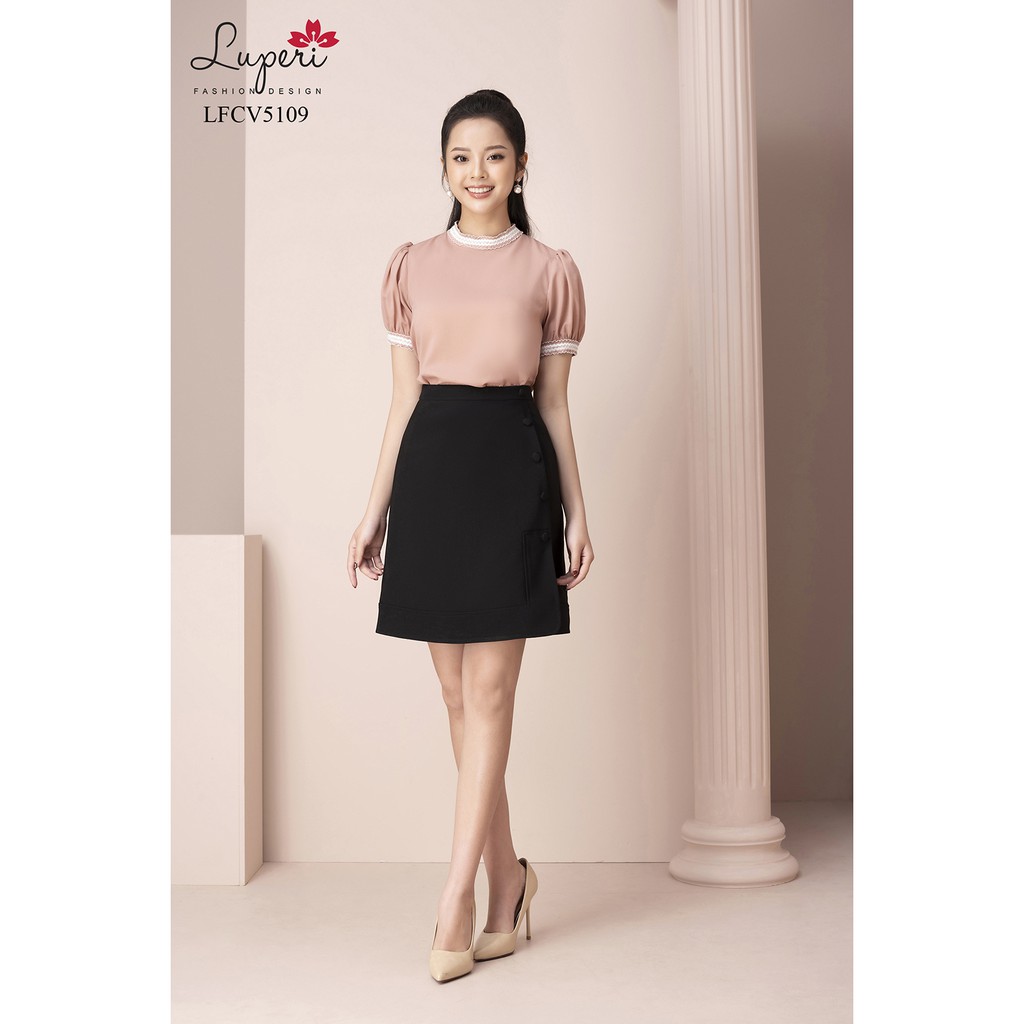 Chân Váy Dáng A Đính Cúc Bọc LUPERI LFCV5109 Chất Vải Co Giãn Mát | BigBuy360 - bigbuy360.vn
