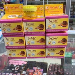 Kem ONE TODAY Dưỡng Trắng Tại Tạo Da 8g