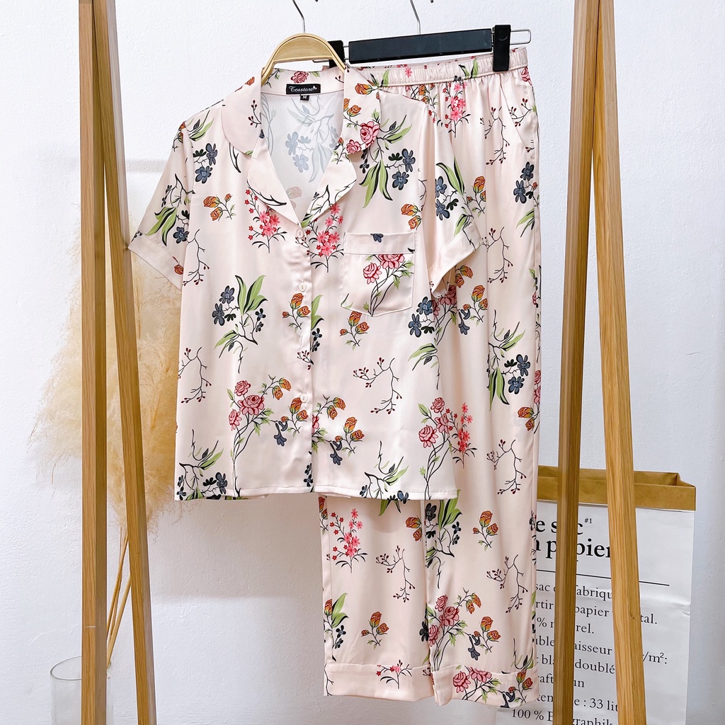 Bộ mặc nhà Pyjama chất lụa Tea Store áo cộc quần dài họa tiết hoa