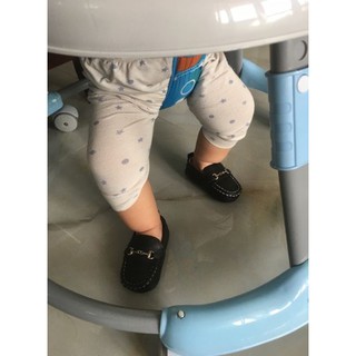 Giày tập đi cực chất mềm mại cho bé