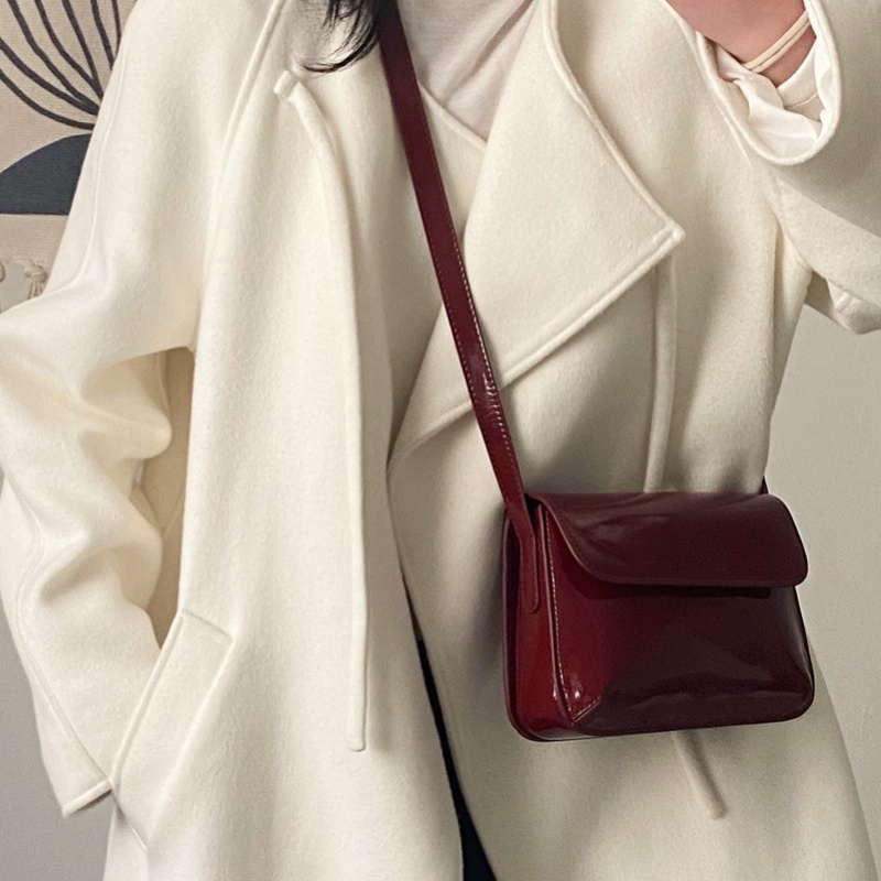 Túi Đeo Chéo Da Bóng Hình Vuông Nhỏ Màu Đỏ Tía Phong Cách retro 3.0 Gylb1636