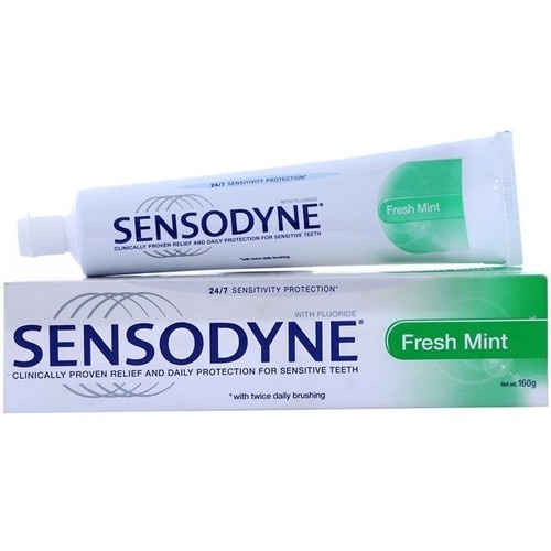 Kem đánh răng Sensodyne Cool Mint hương bạc hà the mát 100gr