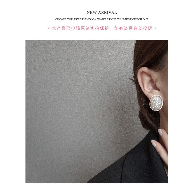 NewS925Silver Needle Geometric Ellipse Stud Earrings Women's Small Simple Cold Style Korean Internet Influencer Earrings2021Years of the New-