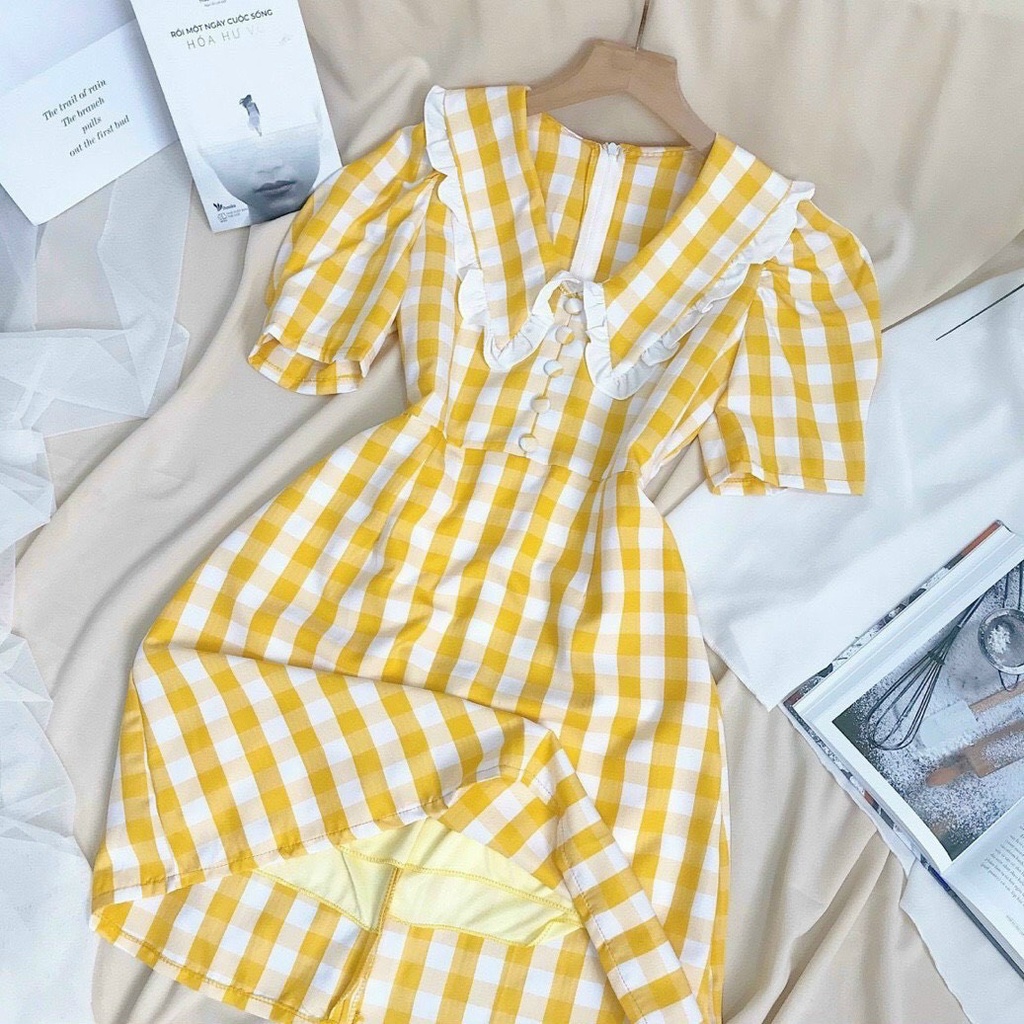 Đầm kẻ vàng cổ sơ mi phối viền trắng sang trọng cho chị em đi tiệc đi dạo phố