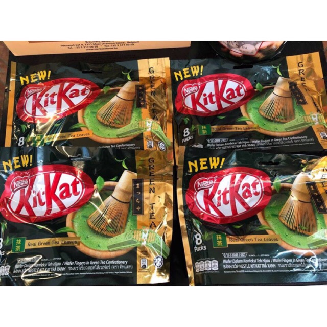 Bánh xốp phủ sô cô la trà xanh Nestlé KitKat gói 156gr x 8 thanh