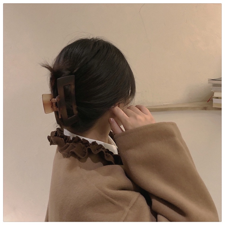 1 Kẹp Tóc Hình Chiếc Cua Thời Trang Cho Nữ