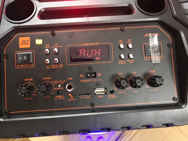 LOA KÉO DI ĐỘNG JBZ 1006 3 TẤC 2 mic tần số UHF cực hay