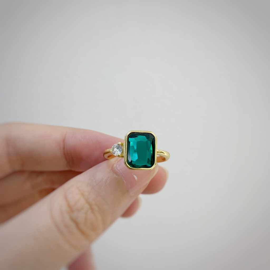 Nhẫn Bạc Eleanor Đính Đá Zircon Emerald Xanh Tinh Tế - SP000076