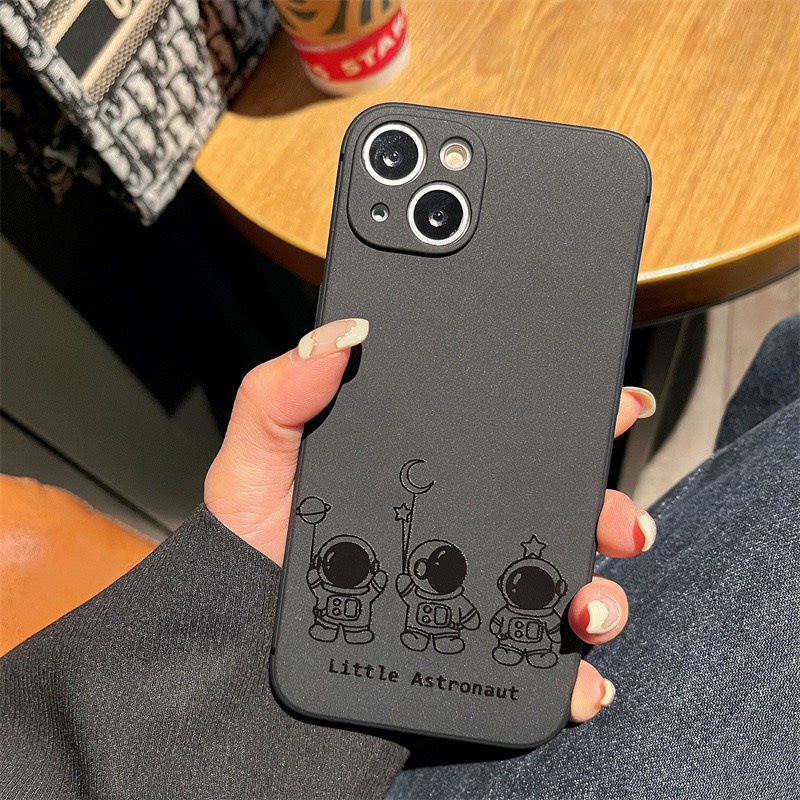 Ốp Iphone In Hình Phi Hành Gia 7,8Plus,x,xs,xsmax,11,11promax,12,12promax,13,13promax