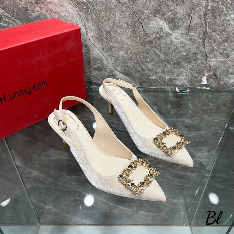 Sandal Mũi Nhọn 2 Màu Trắng Đen Full Size 35-39