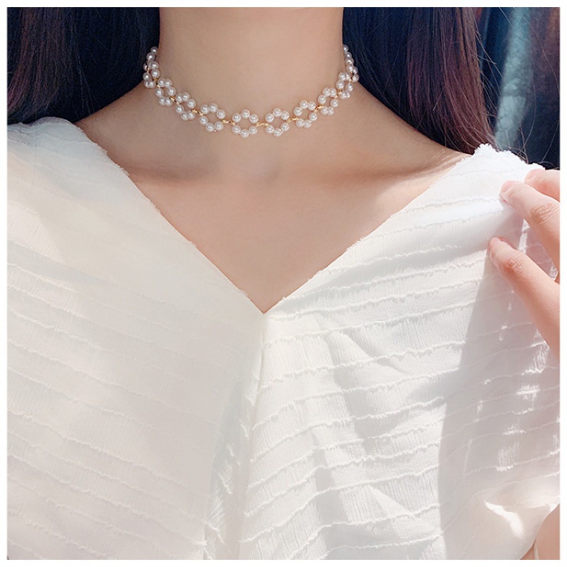Vòng Cổ Mặt Hoa Đính Ngọc Trai Giả Thời Trang Dành Cho Nữ