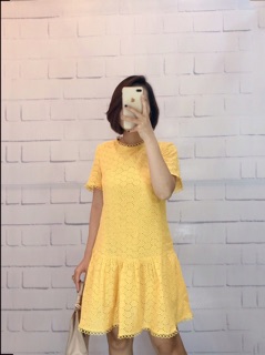 SALE Đầm thô đục lỗ