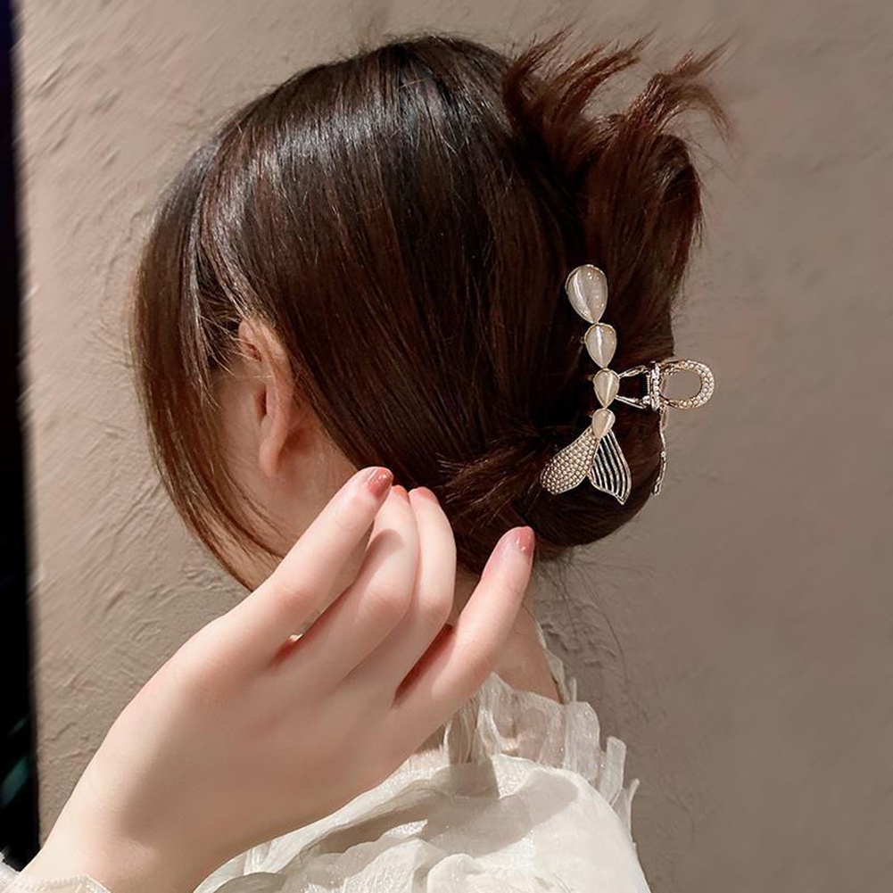 Kẹp Tóc Hình Đuôi Cá Mập Đính Ngọc Trai Phong Cách Hàn Quốc Cho Nữ