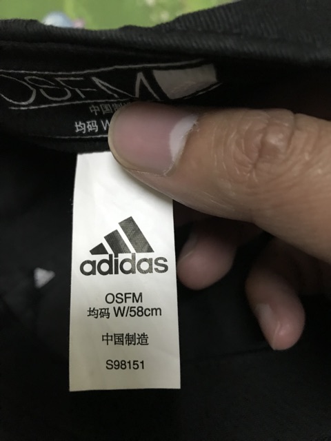 Mũ adidas auth