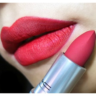 Son MAC Powder Kiss Lipstick
