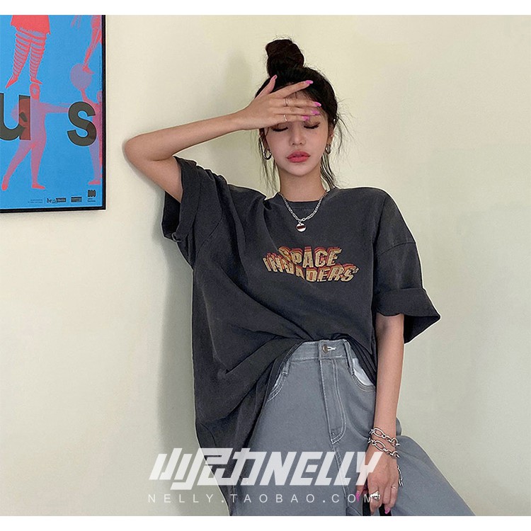 Áo phông Nelly Heybig tay ngắn - Space Invaders