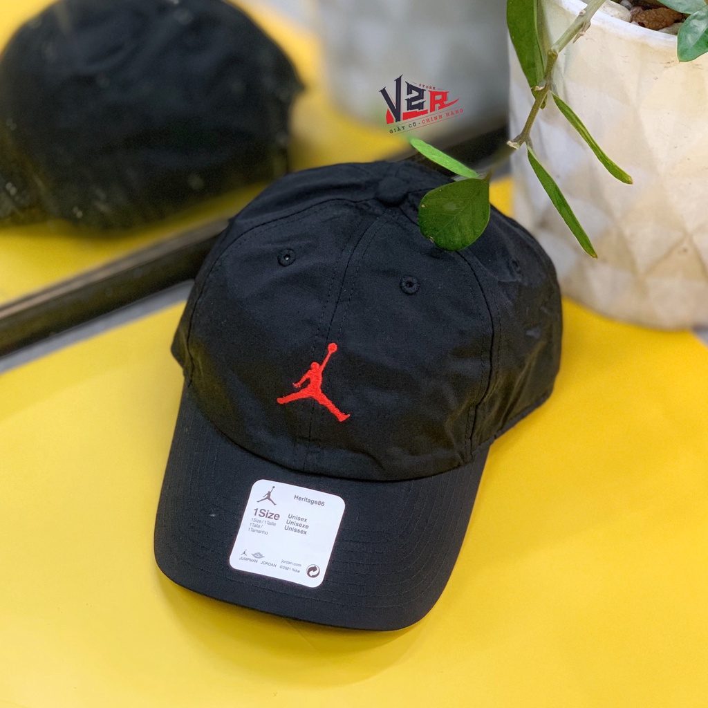 Nón/Mũ Trai Jor.dan 2 Màu Trắng Đen Siêu Xịn Xò💯💯💯