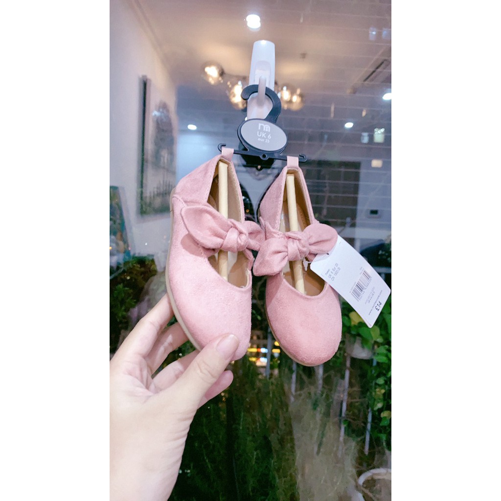 Giày búp bê da lộn Mother Care xuất dư xịn đét- xịn nhất quả đất luôn ạ! Giá rẻ khỏi chê luôn ạ!