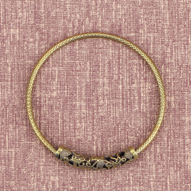 Vòng Đeo Tay Kim Loại Phong Cách Hip Hop Cá Tính Cho Nam Và Nữ