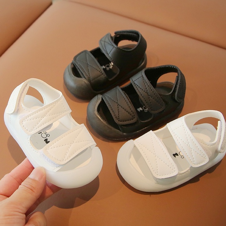 Dép Sandal Tập Đi Cho Bé Trai Từ 1 - 4 Tuổi Quai Dán Ngang Đế Mềm Nhẹ Êm Chân (Dép 601)