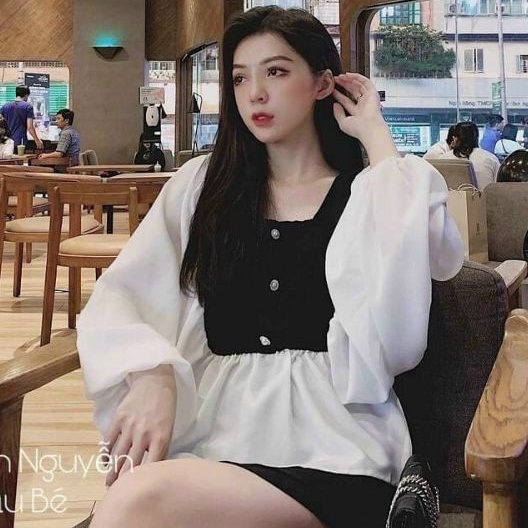 Áo tay phồng cổ vuông phối nút xinh xắn PC❤