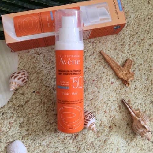 Kem chống nắng AVENE Cleanance / Fluide spf 50+ 50ml - licyhouse