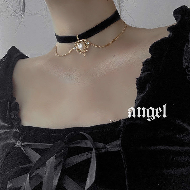 Vòng Cổ choker Vải Nhung Mặt Hình Trái Tim Thời Trang Dành Cho Nữ 22254