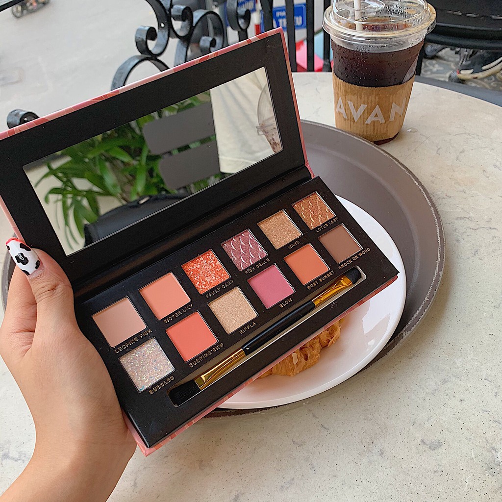 Bảng phấn mắt Perfect Diary kèm cọ hiệu ứng ánh kim nhung mịn 12 màu | BigBuy360 - bigbuy360.vn