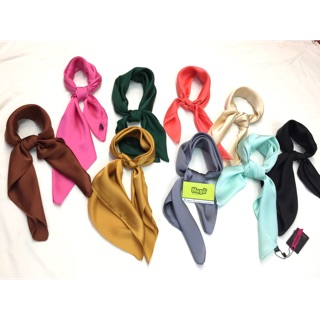 Khăn lụa vuông trơn 1 màu 2019, size 70x70 - Hugo Shop