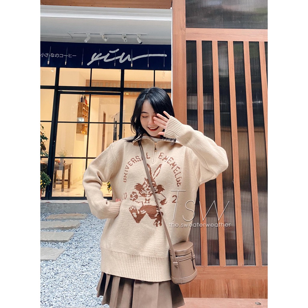 Áo len cổ polo kéo khoá hình thỏ | BigBuy360 - bigbuy360.vn