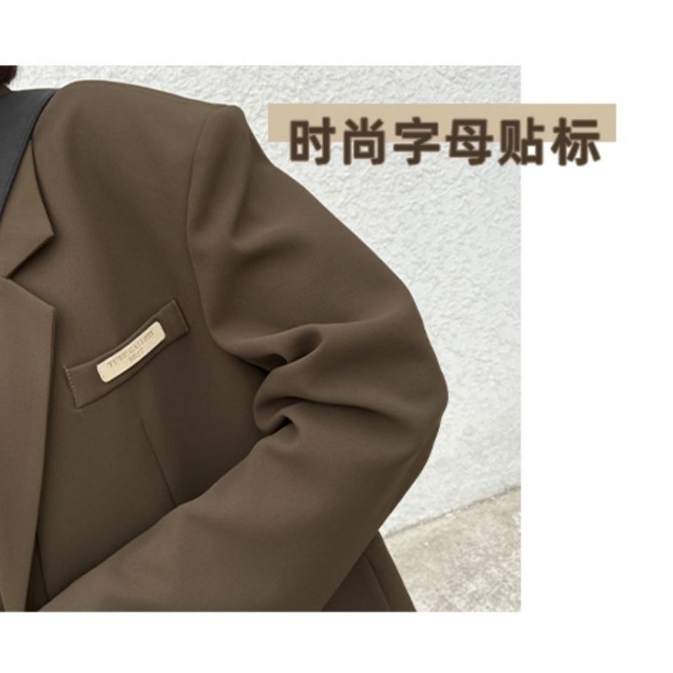 Áo khoác blazer màu nâu phong cách Hàn Quốc cho nữ