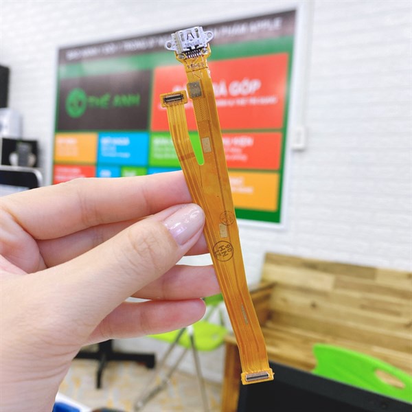Cụm sạc Oppo A7