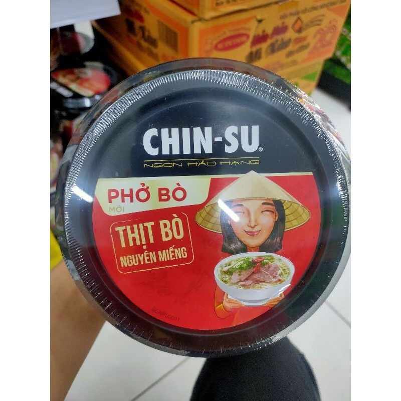 Chinsu hủ tiếu bò kho nguyên miếng; hủ tiếu nam vang thịt bầm+trứng cút; miếng gà hầm măng; phở bò thịt bò nguyên miếng