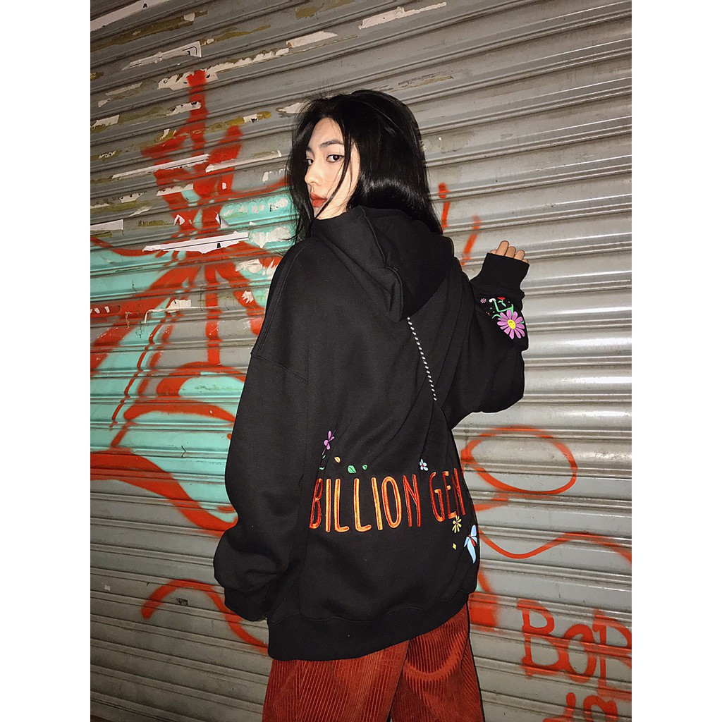 Áo Hoodie Nữ Black Floral Hoodie Billion Gen | BigBuy360 - bigbuy360.vn