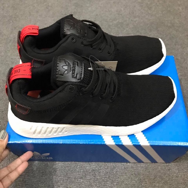 Giày Adidas NMD R2 Primeknit