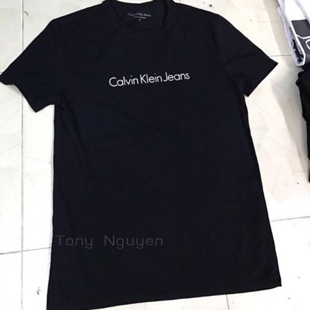 Áo phông Calvin Klein 