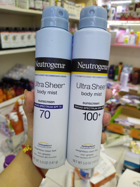 Xịt chống nắng toàn thân Neutrogena Ultra Sheer Body Mist SPF70 - 141g