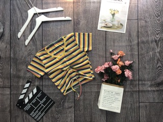 Áo croptop rút dây