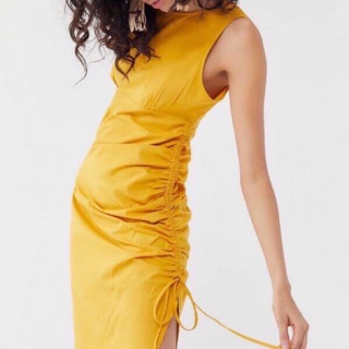 Đầm linen dún 1 bên - D52