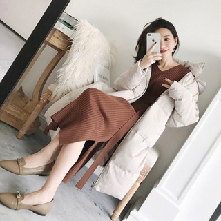 Đầm len dệt kim dài tay có dây thắt eo
