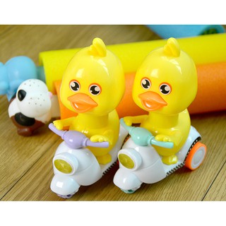 Đồ chơi vịt con chạy xe - nhấn là chạy cho bé