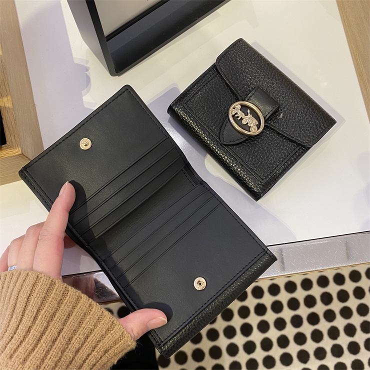 Ví Ngắn Cầm Tay Có Ngăn Đựng Thẻ Tròn Cỡ Nhỏ In Nhãn Hiệu Coach Georgie/6791 7250 4103