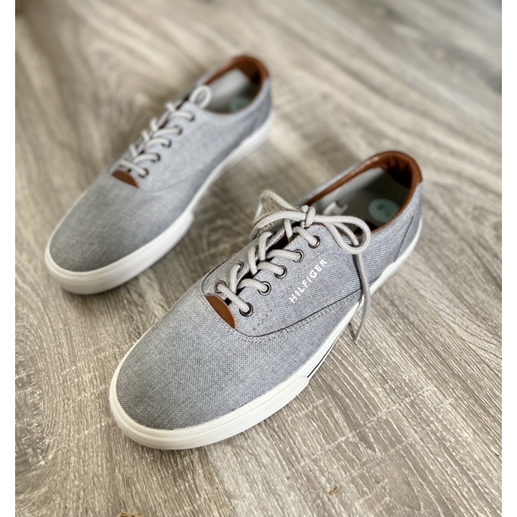 Giày nam TOMMY HILFIGER size fit chân 40.5/41 /41.5/42- Hàng pick store Mỹ, kèm hộp trắng