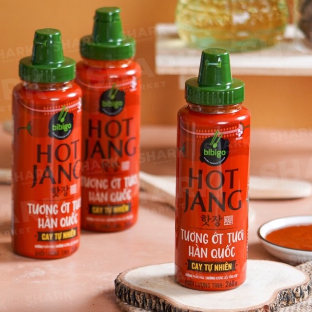 Tương ớt tươi Hàn quốc Hot Jang Bibigo 260g