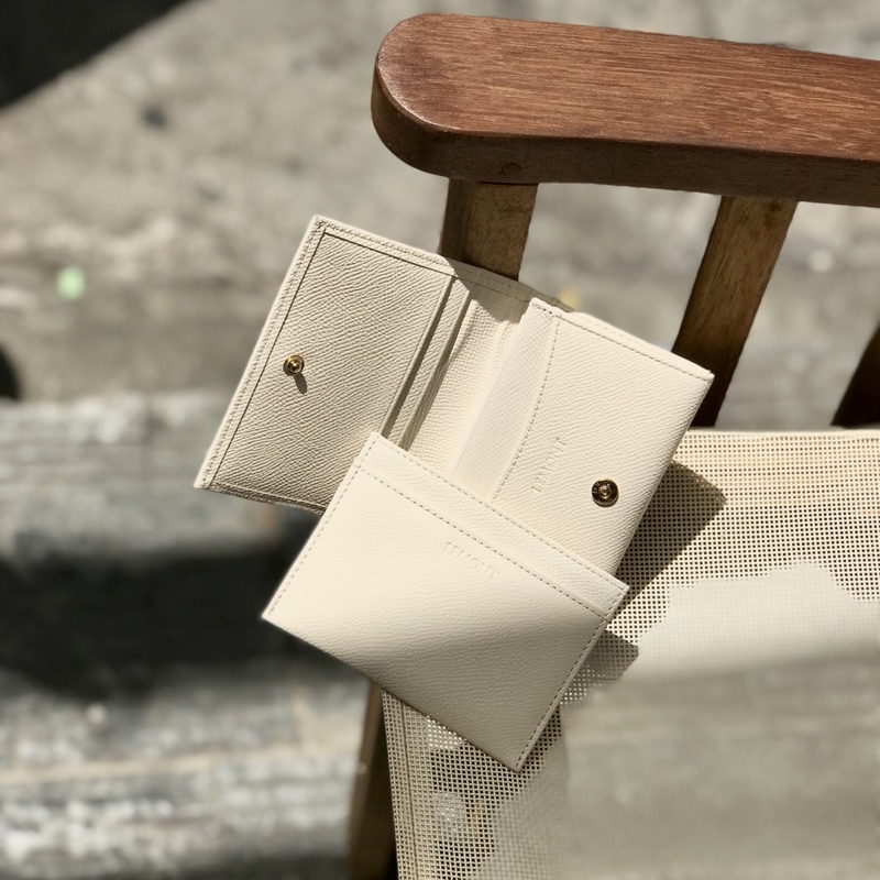 Combo 2 Ví da bò màu Trắng Kem - Chính hãng Lemont