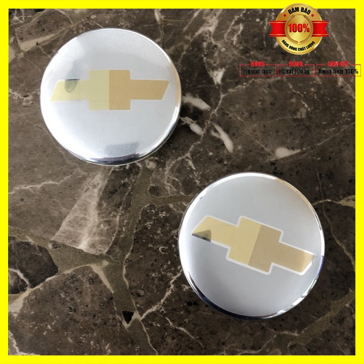 01 chiếc Logo chụp mâm bánh xe ô tô Chevrolet có đường kính lỗ lắp 63mm CRZ63