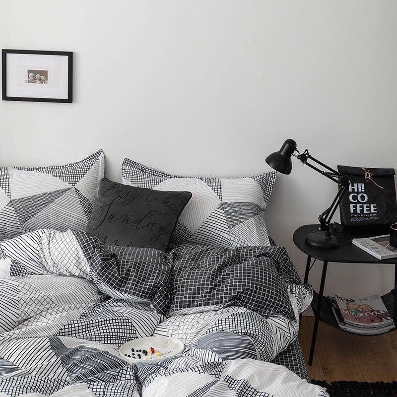 BỘ CHĂN GA GỐI COTTON POLY NHẬP KHẨU 100% ( CHĂN ĐÃ TRẦN BÔNG) HỌA TIẾT KẺ TAM GIÁC - ĐỦ KÍCH THƯỚC