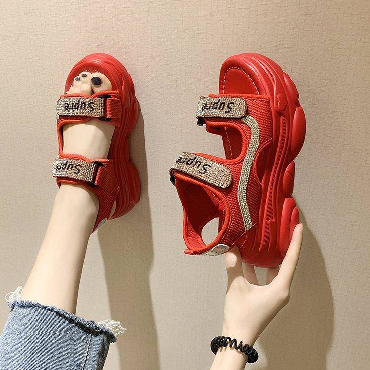 Sandal Thể Thao Đế Xuồng Dày Dặn Phong Cách Thời Trang Đường Phố