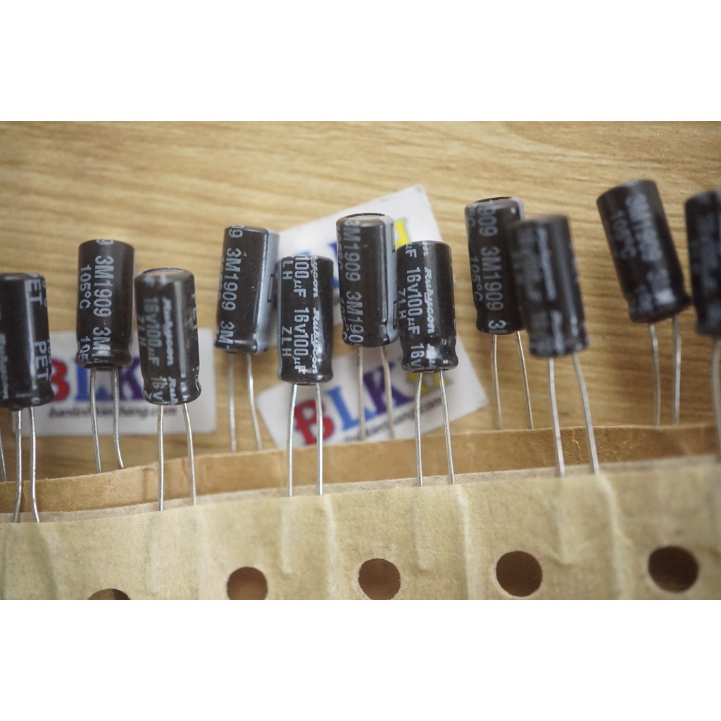 20 Tụ hóa 16V 100uF 5x11 chính hãng Rubycon
